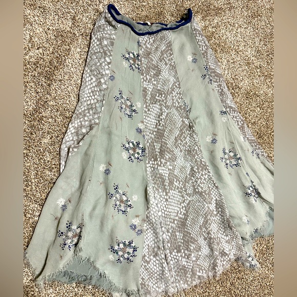 Free People size 8 skirt - Picture 3 of 8